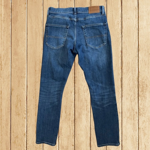 Lucky Brand 410 Women's Jeans 31x30 Athletic Straight Fit Lucky You Zipper Denim - Picture 2 of 9